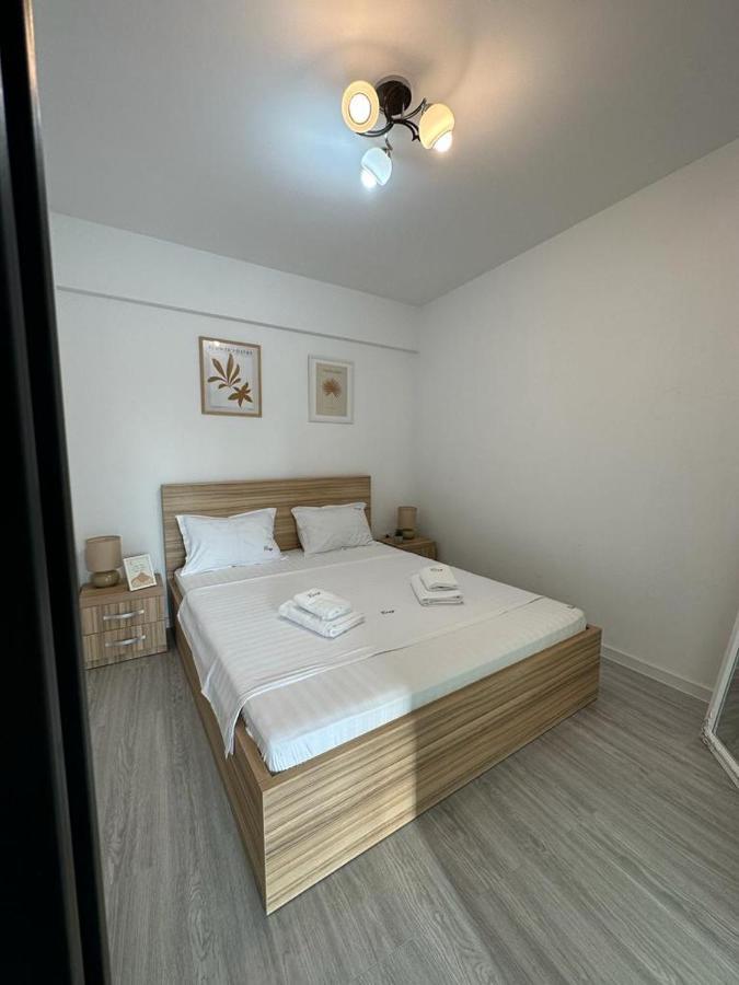 Luxury Apartments And Studios Boulevard G Enescu Suczawa Zewnętrze zdjęcie